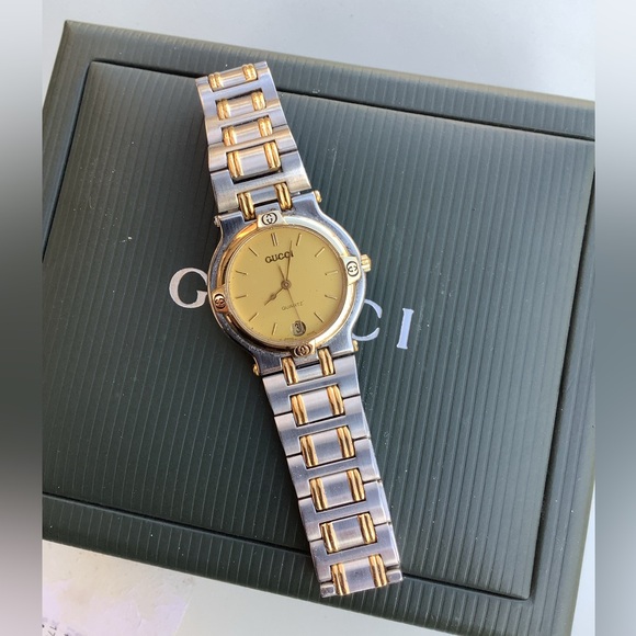 Mens GUCCI 9000 M Stainless steel watch 💥💥